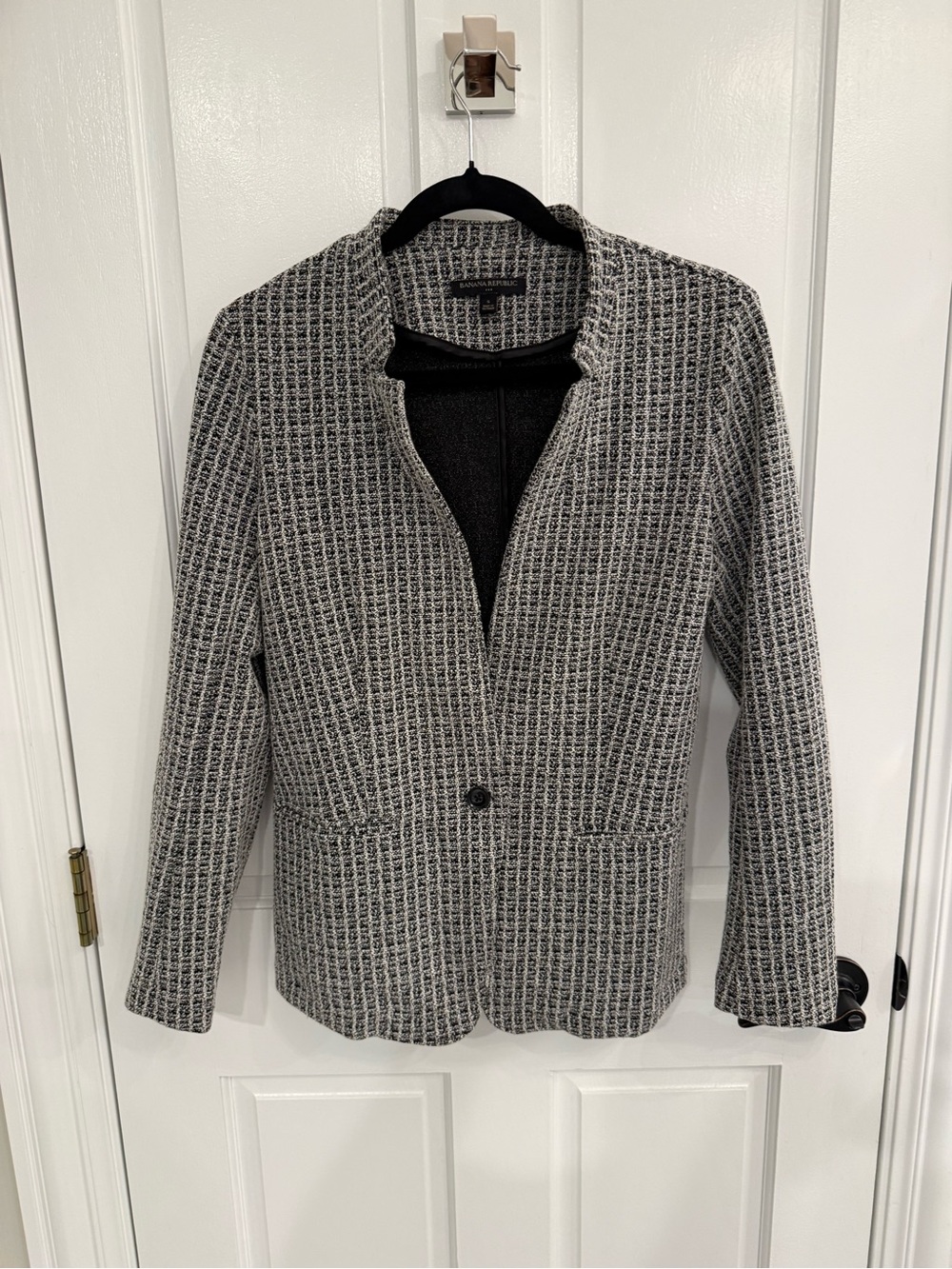 Banana Republic Textured Black & White Women's Blazer Jacket